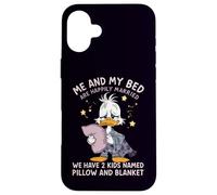 Mon lit et Moi Sommes mariés et Nous Avons 2 Enfants nommés Duck Coque pour iPhone 16 Plus