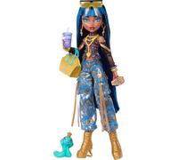 Monster High Poupée Cleo de Nile avec haut court et pantalon cargo en denim doré,accompagnée de son serpent de compagnie Hissette,et 7 accessoires comme de la salade,un smoothie et un sac à main,JHK32