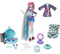 Monster High Poupée Lagoona Blue Spa Day avec Accessoires à Utiliser et à Partager, y Compris des Pinces de Coiffure, de la Craie pour Les Cheveux et des Tatouages