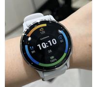 Montre connectée Garmin Venu 3 45 mm avec écran tactile AMOLED de 1,4 pouce, fonctionnalités de fitness, plus de 30 sports, GPS et musique White