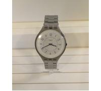 Montre - Swatch - SVUM101G - Bracelet acier inoxydable - Cadran blanc - Étanchéité 30m