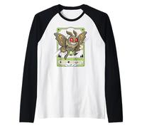 Moth Explorer Art Jolie Lanterne cryptide Aventure Manche Raglan