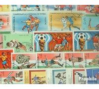 Motives 100 Divers Football Timbres (Timbres pour Les collectionneurs) Football