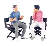 MotiveTech 2 Pièces Figurine Diorama Modèle Train Résine Peinte Accessoires Scène Discussion Miniature Personnages Hommes Convient à Décoration Table Jardin, Bleu Rose