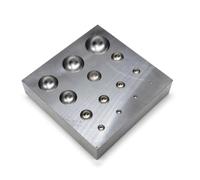 MotiveTech Dé à Emboutir Poli Bloc Dappage En Acier Précis Bloc Formage avec Cavités pour Bijoutiers, Bijouterie, Métallurgie, Atelier, D - 84x82x20mm, 950g, Trous De 2-18mm