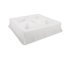 Moule à Briques Creuses en Plastique Résistant, Forme de Fleur Carrée | Assemblage Modulaire, Surface Lisse et Dense, Démoulage Facile, pour Béton, Allées de Jardin, Clôtures et Projets DIY