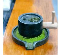 Moulin à Pierre Petite Machine à Moudre la Poudre de Thé Matcha, Moulin à Grains Manuel en Pierre pour Grains de Café/Betteraves Piquantes, Pierre Bleue Blé Orge Moulin à Riz