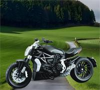 MPODYTSF Modèle réduit Modèle De Moto pour Ducati X Diavel S en Alliage 1/18, Jouet, Scooter, Décoration Gâteau
