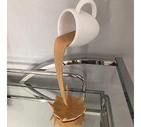 Mrisata Sculpture de tasse à café flottante magique qui coule l'eau - Décoration de cuisine pour les amateurs de café - Décoration artistique amusante - Tasse à café renversée (marron)