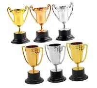 MUELODSIC 6 pièces Mini Trophées Décoratifs Plastique Simulés pour Récompenses Garçon Fille Ornements pour Jeux et Spectacles Lot de Trophées Petits et pour Filles et Garçons