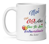 Mug anniversaire 69 ans humour soixante neuf ans modeste drole tasse haute qualité idée cadeau rigolo soixantaine fete Noel homme femme ami collegue copain pote famille
