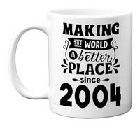 Mug d'anniversaire 21 ans pour homme et femme - Making the World a Better Place Since 2004 - Cadeau d'anniversaire pour grand-père grand-mère et grand-mère rétro « Back In 2004 Age Twenty-One Bday
