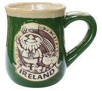 Mug en poterie irlandaise avec motif leprechaun, couleur verte