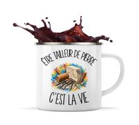 Mug Métal Émaillé Être tailleur de pierre c'est la vie | Tasse de Camping 300 ml Recto Verso Passe au Lave-Vaisselle | Randonnée Bivouac Bureau | Cadeau Artisan D'art Homme Femme Anniversaire