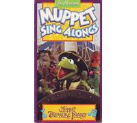 Muppets Sing: Treasure Island Sing Along [VHS]