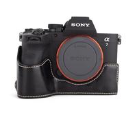 MUZIRI KINOKOO Housse pour Sony A7 V/A7R V/ A7 IV-Demi-Housse de Protection en Cuir PU avec Sony Alpha 7R V/A7M5/A7M4/A7R5, avec accès au Compartiment Batterie et poignée Ergonomique - Noir