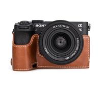 MUZIRI KINOKOO Housse Sony A7C II - Demi-étui en Cuir PU de supérieure avec poignée et Ouverture en Bas - Parfaitement Compatible avec Les appareils Photo Sony Alpha 7C II/A7C Mark II - Marron