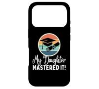My Daughter Mastered It Masters Degree MBA Coque pour iPhone 17 Pro