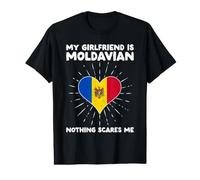 My Girlfriend is Moldavian Nothing Scares Me - Cœur de Moldavie T-Shirt Graphique avec Valeur