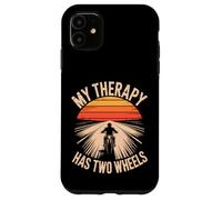My Therapy Has Two Wheels Moto Coque pour iPhone 11
