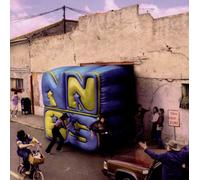 Naive New Beaters - Wallace [Import]