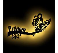 Namofactur Lampe Led Murale En Bois Gravé - Veilleuse Déco Lumière Papillon Avec Prénom Personnalisé Pour Filles Et Bébés - Idée De Cadeau Pour Anniversaires, Baptêmes, Naissance - Couleur Au Choix