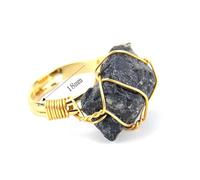 Namzi Bague réglable en pierre brute noire, 1 pièce, design réglable, détails en pierre naturelle, idéale pour les sorties quotidiennes