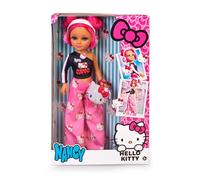 Nancy Fashion Hello Kitty - Poupée Urbaine à la Mode avec Cheveux Roses en chignons, Tenue Tendance avec t-Shirt Noir et Pantalon Large, Sac à Dos et écouteurs Inclus, +3 Ans, Famosa (NACA9000)
