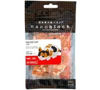 Bandai - Nanoblock - Chat Calicot - Mini Figurine en Briques - Jeu de Construction - Kit Construction Figurines Animaux Chat Tricolore Pixel - NBC265