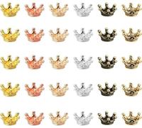 NATOSU Lot de 30 Petites couronnes dorées, 6 Couleurs, Mini Breloques de Couronne pour travaux manuels, Bijoux de Couronne, Style tibétain Vintage, Perles en Alliage, pendentifs, Breloques