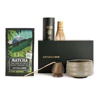 NaturaleBio Set Traditionnel de Matcha avec Match Japonais de Grade Premium 50g, fouet en bambou, support pour fouet, bol à matcha et cuillère en bambou.