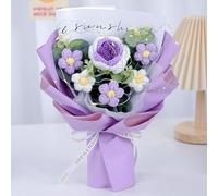 NatureMan Bouquet de fleurs artificielles tissées à la main avec sac cadeau pour Saint-Valentin, anniversaire, mariage, remise de diplôme, fête des mères et décoration d'intérieur, violet