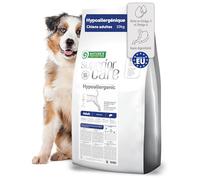 Nature's Protection Superior Care Croquettes Hypoallergène pour Chien Adultes de Toutes Races I sans Grains I Saumon I Nourriture pour Chiens Adultes à sensibilité Alimentaire, 10 kg