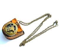 Nautical Replica Hub Garden Sculptures Ornaments Cadran Solaire Boussole en Laiton Collier à Compas avec étui en Cuir.