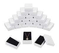 NBEADS 24 Pcs Boîte à Bijoux Rectangulaire, Boîtes à Bijoux en Carton Blanc 8x5.1x2.7cm Boîtes D'Emballage Cadeau Papier Kraft Boîtes Cadeau de Noël Boîtes à Bagues Carton pour Emballage Cadeau Noël