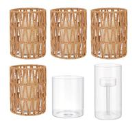 NBEADS Lot de 4 lanternes ouragans bohèmes en rotin 12 x 14,7 cm Couleur Tan, Supports à Bougie tressés Faits-Main avec 2 cylindres en Verre, pour Bougies colonnes, décoration Ferme Salon Cuisine