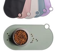 ne&no Tapis de gamelle en Silicone | pour Chats et Petits Chiens | Tapis de gamelle pour Chat imperméable | Tapis de Nourriture antidérapant | Tapis en Silicone avec Boucle de Suspension 49 x 25 cm