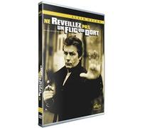 Ne réveillez pas un flic qui dort G