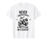 Ne sous-Estimez jamais Une Jolie Fille sur Un Scooter drôle T-Shirt