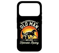 Never Underestimate an Old Man Who Loves Harness Racing Coque pour iPhone 17 Pro