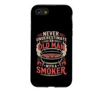 Never Underestimate an Old Man with A Smoker Funny Pitmaster Coque pour iPhone SE (2020) / 7/8