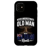 Never Underestimate an Old Man with New Zealand Roots Coque pour iPhone 11
