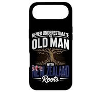Never Underestimate an Old Man with New Zealand Roots Coque pour iPhone Air
