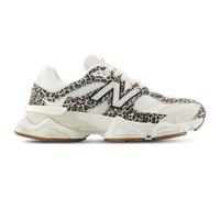 New Balance Unisexe 9060 en Beige/Blanc, Suède/Mesh, Taille 44.5