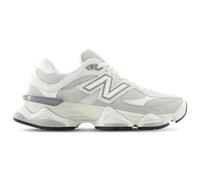 New Balance Unisexe 9060 en Gris, Suède/Mesh, Taille 45