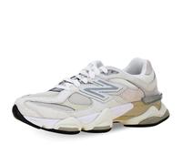 New Balance Unisexe 9060 en Blanc/Beige/Gris, Suede/Mesh, Taille 43 Large