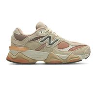 New Balance 9060 - Sneakers Enfant - Beige - Pointure 38.5 - Cuir Beige 38.5