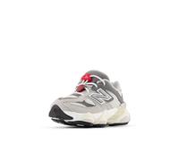 new balance Baskets '9060' gris / gris foncé / blanc, Taille 24