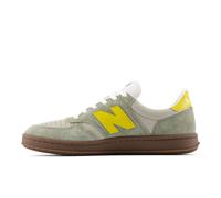 new balance Baskets basses '[ "T500", "T500", "T500"]' jaune / vert / vert pastel, Taille 42,5