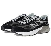 New Balance Boy's 990 V6 Lace-up Sneaker, Black/Silver, 5 Big Kid